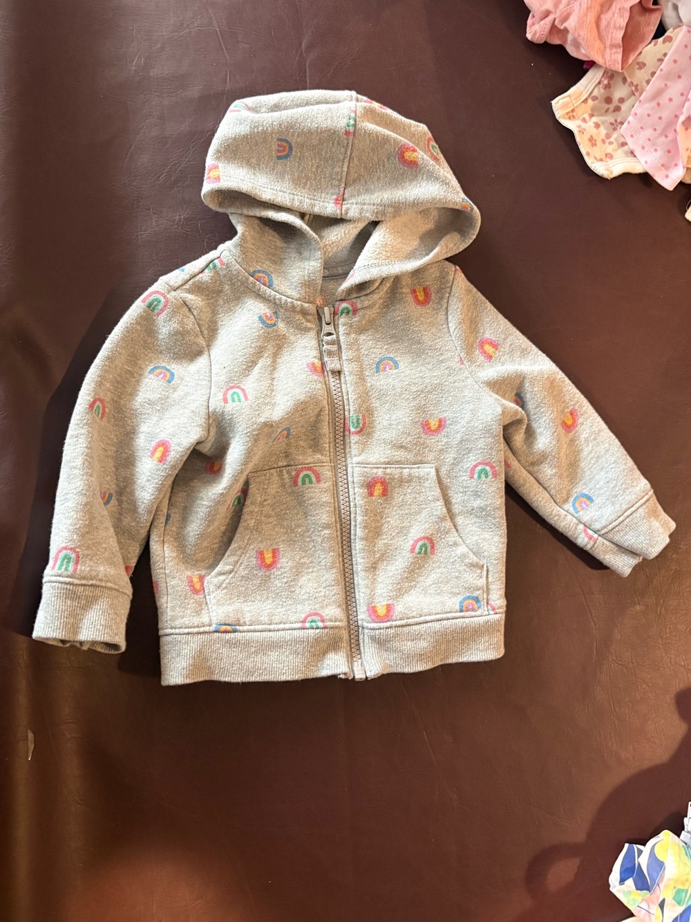 🩷 6 for $20 🩷 Cat & Jack Light Gray Hoodie with Pastel Rainbow Print